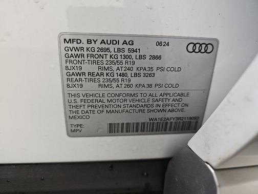 2024 Audi Q5 e 55 S line quattro Premium