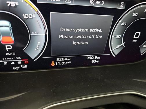2024 Audi Q5 e 55 S line quattro Premium