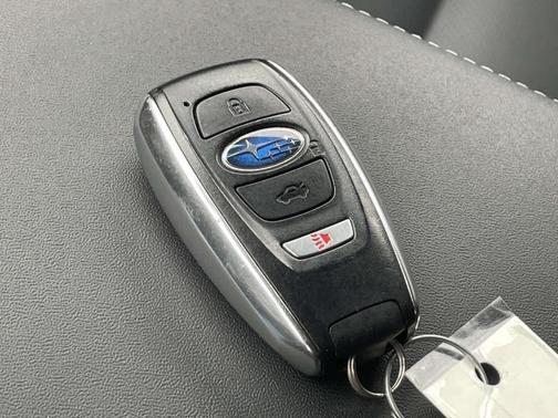 Twilight Blue Metallic 2018 Subaru Outback 2.5i Limited
