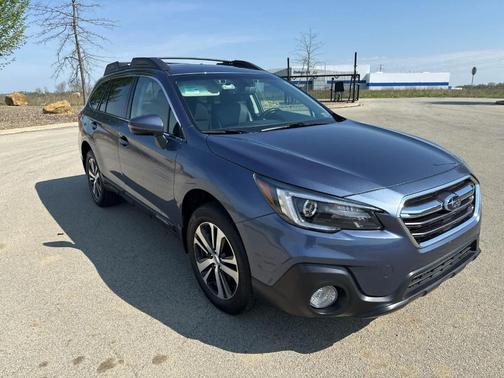 Twilight Blue Metallic 2018 Subaru Outback 2.5i Limited