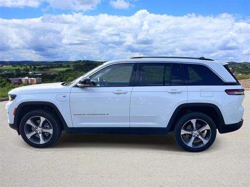 2023 Jeep Grand Cherokee 4xe Base