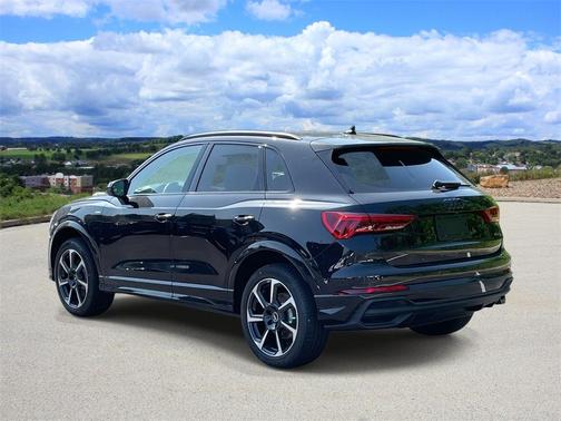 2025 Audi Q3 45 S line Premium