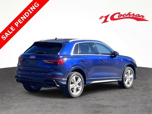 2022 Audi Q3 45 S line Premium