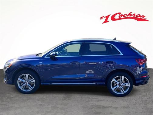 2022 Audi Q3 45 S line Premium