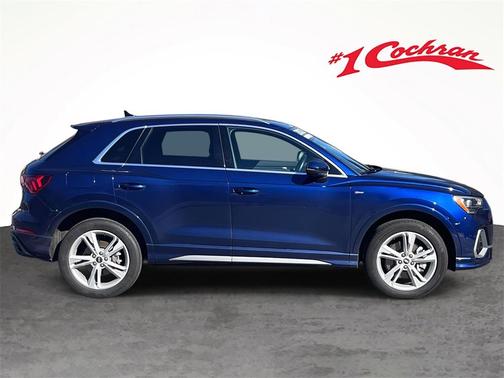 2022 Audi Q3 45 S line Premium
