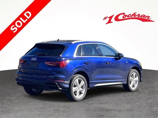 2022 Audi Q3 45 S line Premium