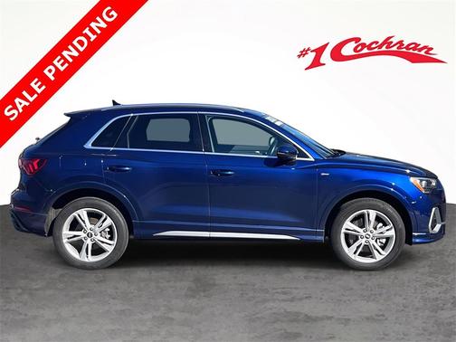 2022 Audi Q3 45 S line Premium