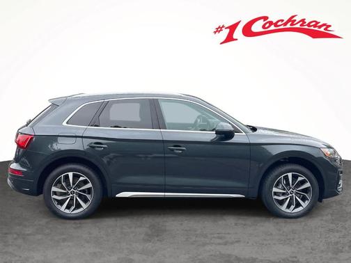 Manhattan Gray Metallic 2021 Audi Q5 40 Premium Plus