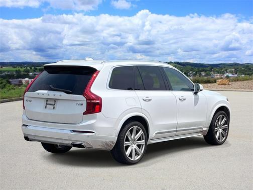 2018 Volvo XC90 T6 Inscription