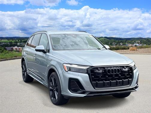 2025 Audi Q7 55 Premium Plus