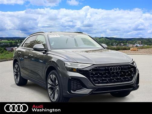 2025 Audi Q8 55 Premium