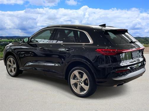 2025 Audi Q5 2.0T quattro Premium
