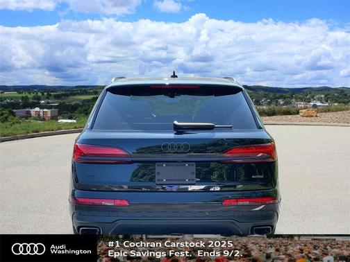 2025 Audi Q7 55 Premium Plus
