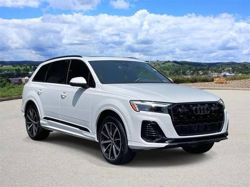 2025 Audi Q7 45 Premium Plus