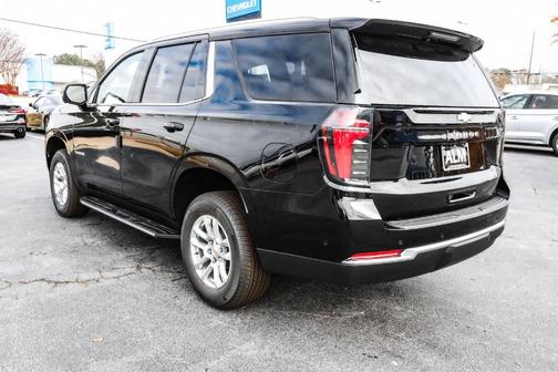 2025 Chevrolet Tahoe LS