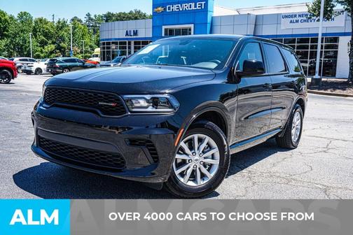 DB Black Crystal Clearcoat 2026 Dodge Durango GT