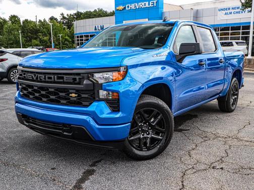 2025 Chevrolet Silverado 1500 Custom