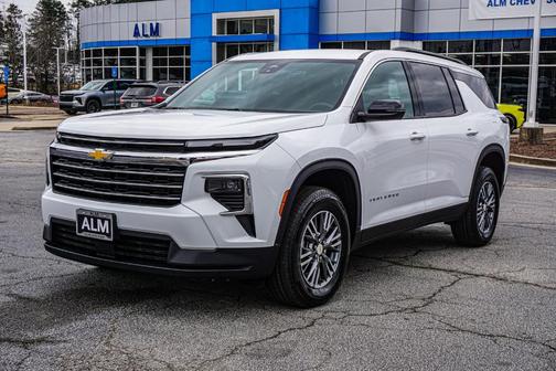 2026 Chevrolet Traverse LT