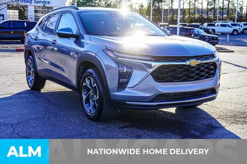 2025 Chevrolet Trax LT