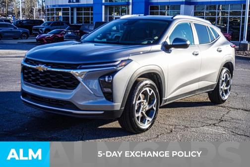 2025 Chevrolet Trax LT