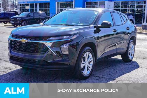 2025 Chevrolet Trax LS