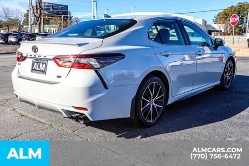 2023 Toyota Camry SE