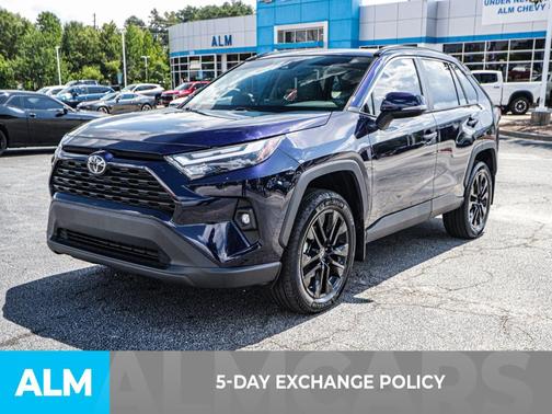 2024 Toyota RAV4 XLE Premium