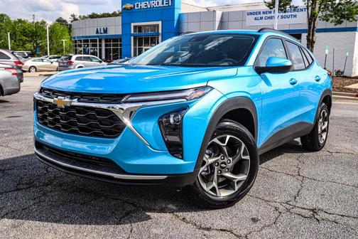 2025 Chevrolet Trax LT
