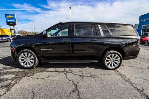 2025 Chevrolet Suburban Premier