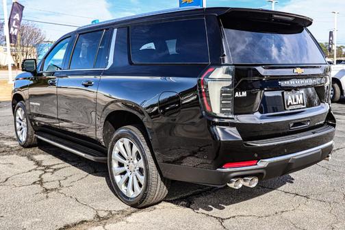 2025 Chevrolet Suburban Premier
