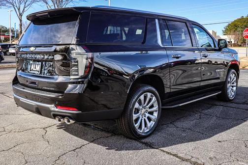 2025 Chevrolet Suburban Premier