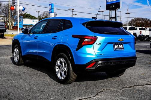 2026 Chevrolet Trax LS