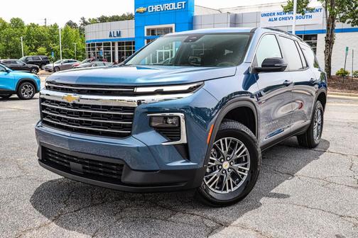 2025 Chevrolet Traverse LT