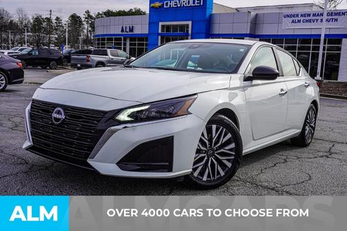 2025 Nissan Altima SV