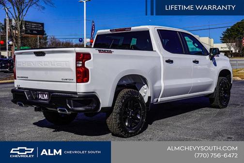 Summit White 2026 Chevrolet Silverado 1500 Custom Trail Boss