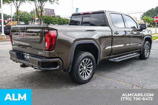 2023 GMC Sierra 1500 AT4