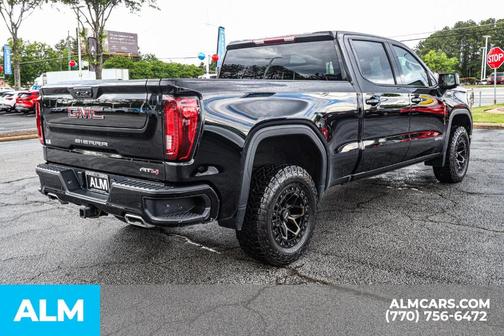 2023 GMC Sierra 1500 AT4