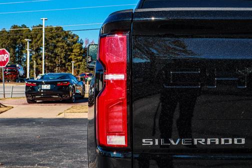 2025 Chevrolet Silverado 2500 LTZ