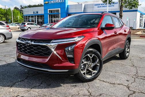 2025 Chevrolet Trax LT