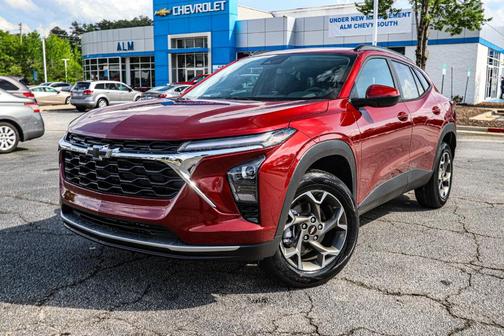2025 Chevrolet Trax LT