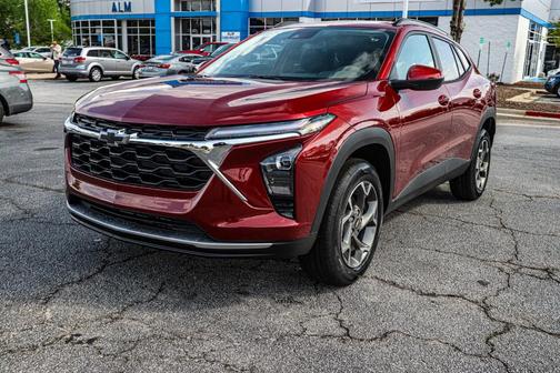 2025 Chevrolet Trax LT