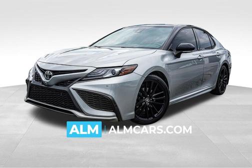 Midnight Black Metallic 2021 Toyota Camry XSE V6