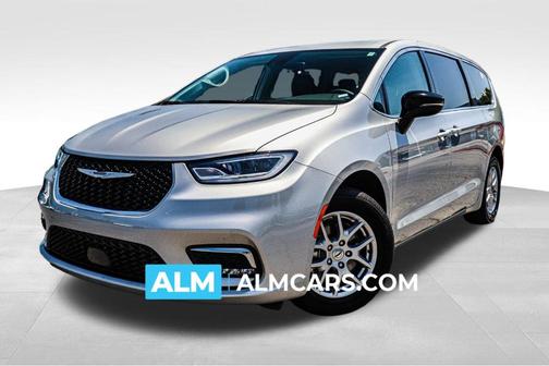 2024 Chrysler Pacifica Touring-L