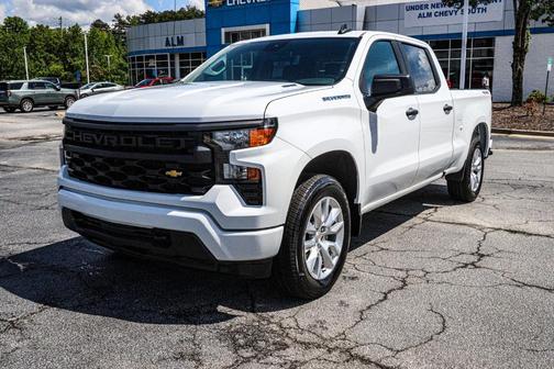 2025 Chevrolet Silverado 1500 Custom