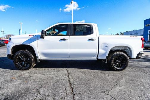 2025 Chevrolet Silverado 1500 Custom Trail Boss