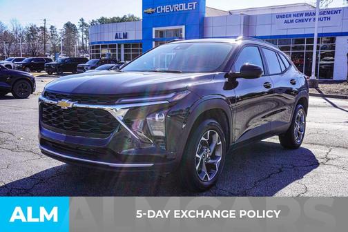 2025 Chevrolet Trax LT