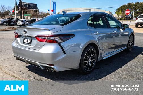 2023 Toyota Camry SE