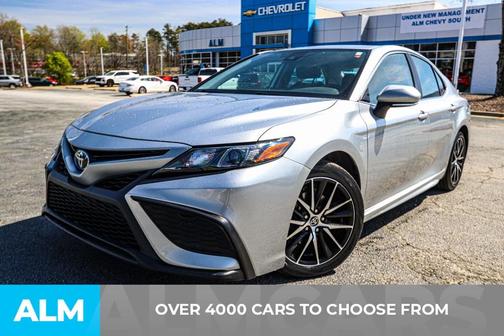 2023 Toyota Camry SE
