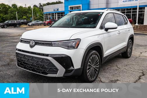 2025 Volkswagen Taos 1.5T SE