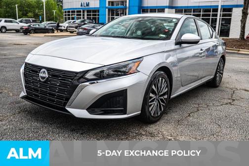 2023 Nissan Altima 2.5 SV